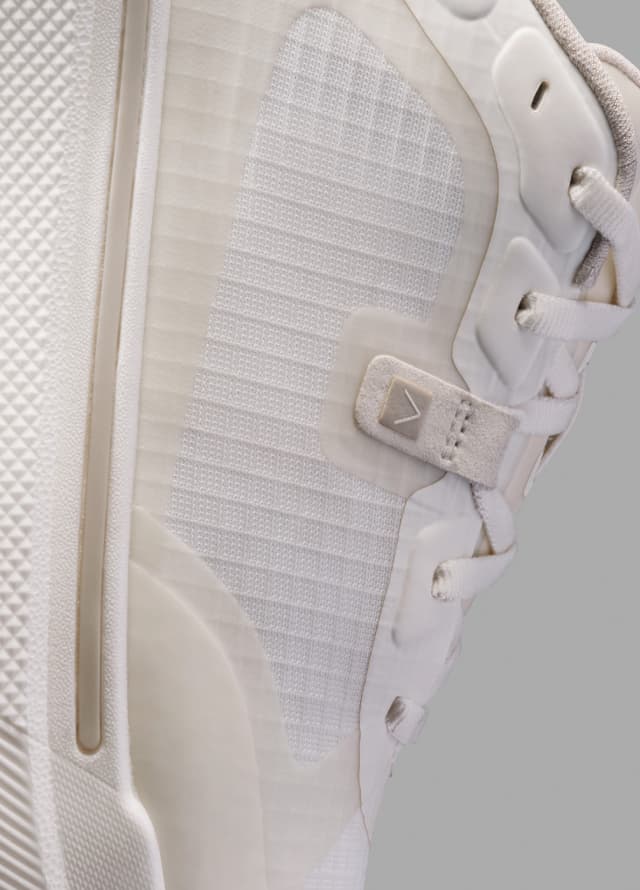 AHNU Shoe Image